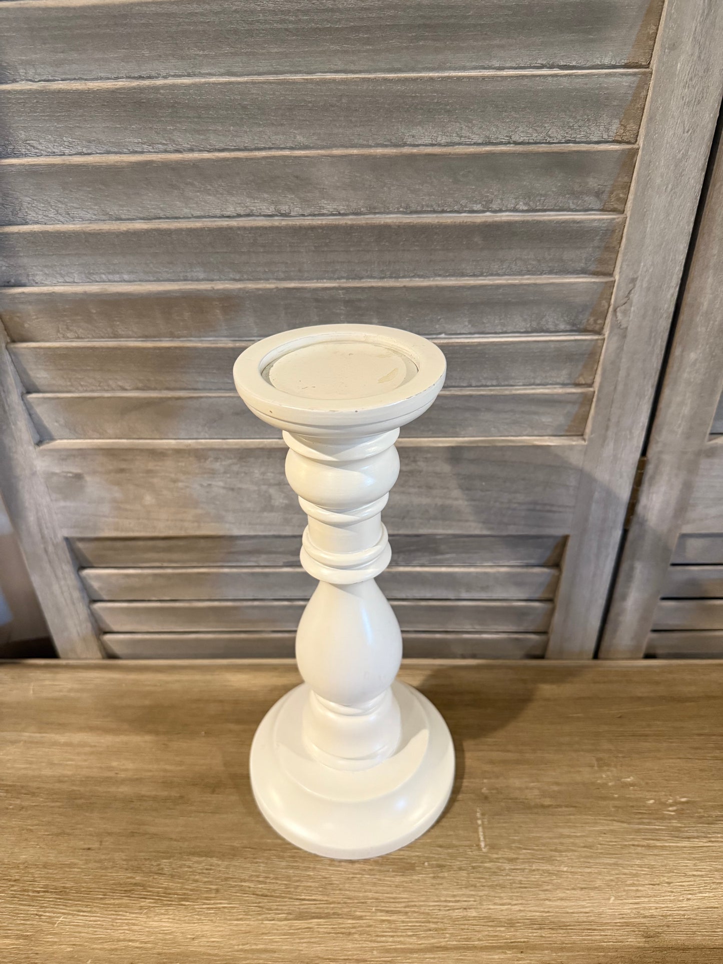 Chic White Candlestick