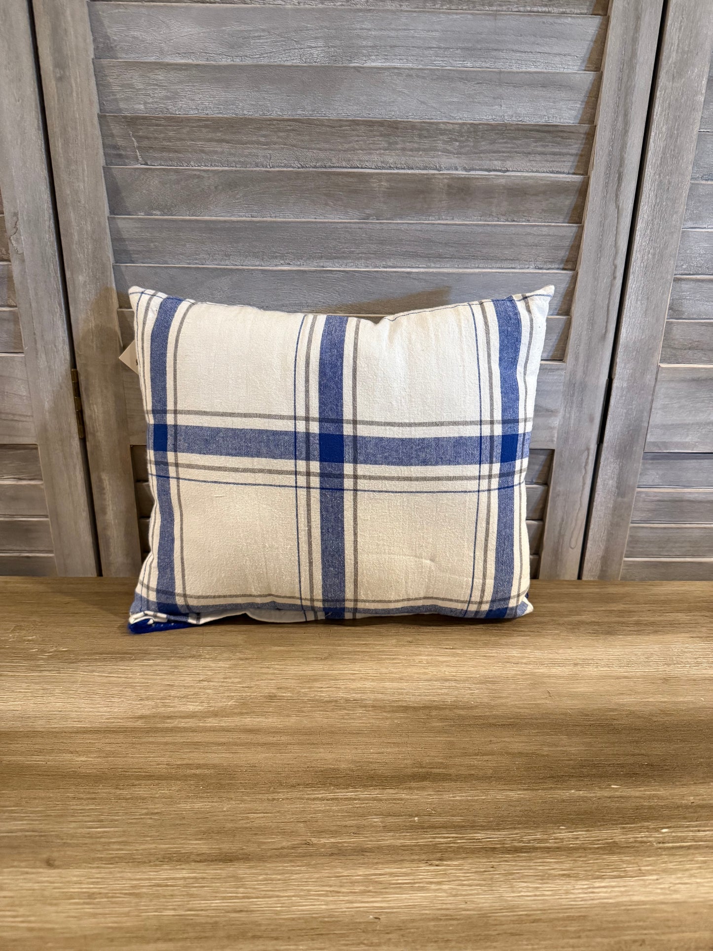 Farmer’s Market Decorative Pillow – Farmhouse Throw Pillow with Quote