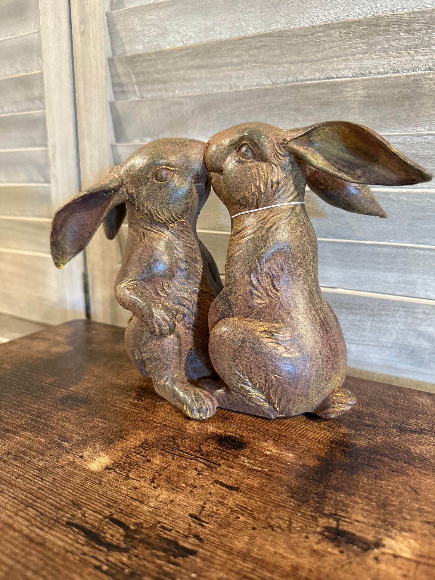 Brown Figurine bunnies