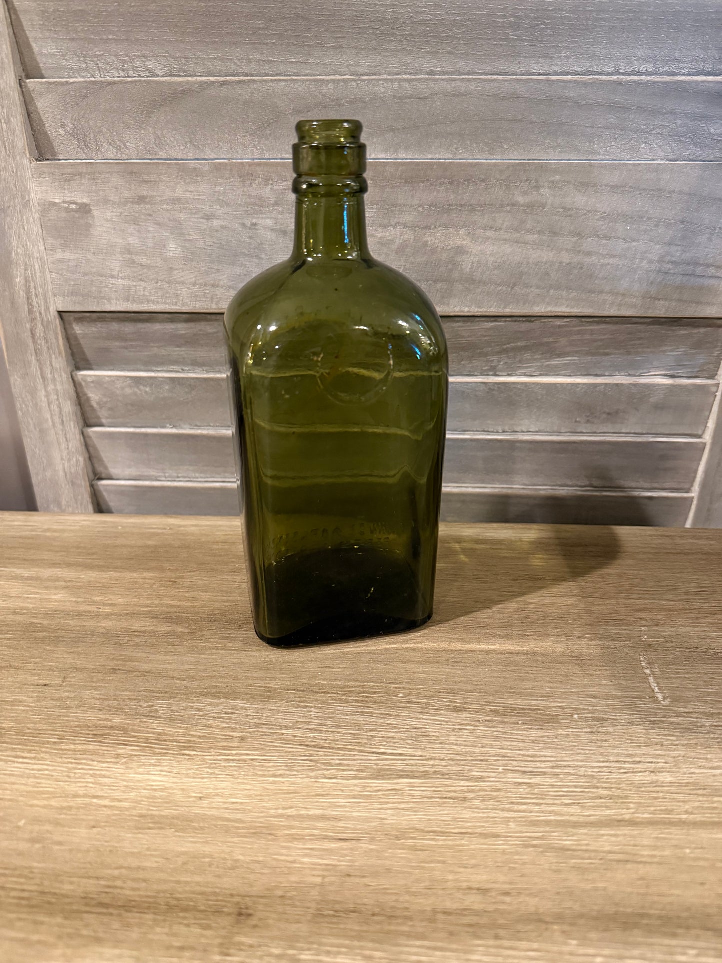 Vintage-Style Olive Green Glass Bottle – Decorative Apothecary Jar