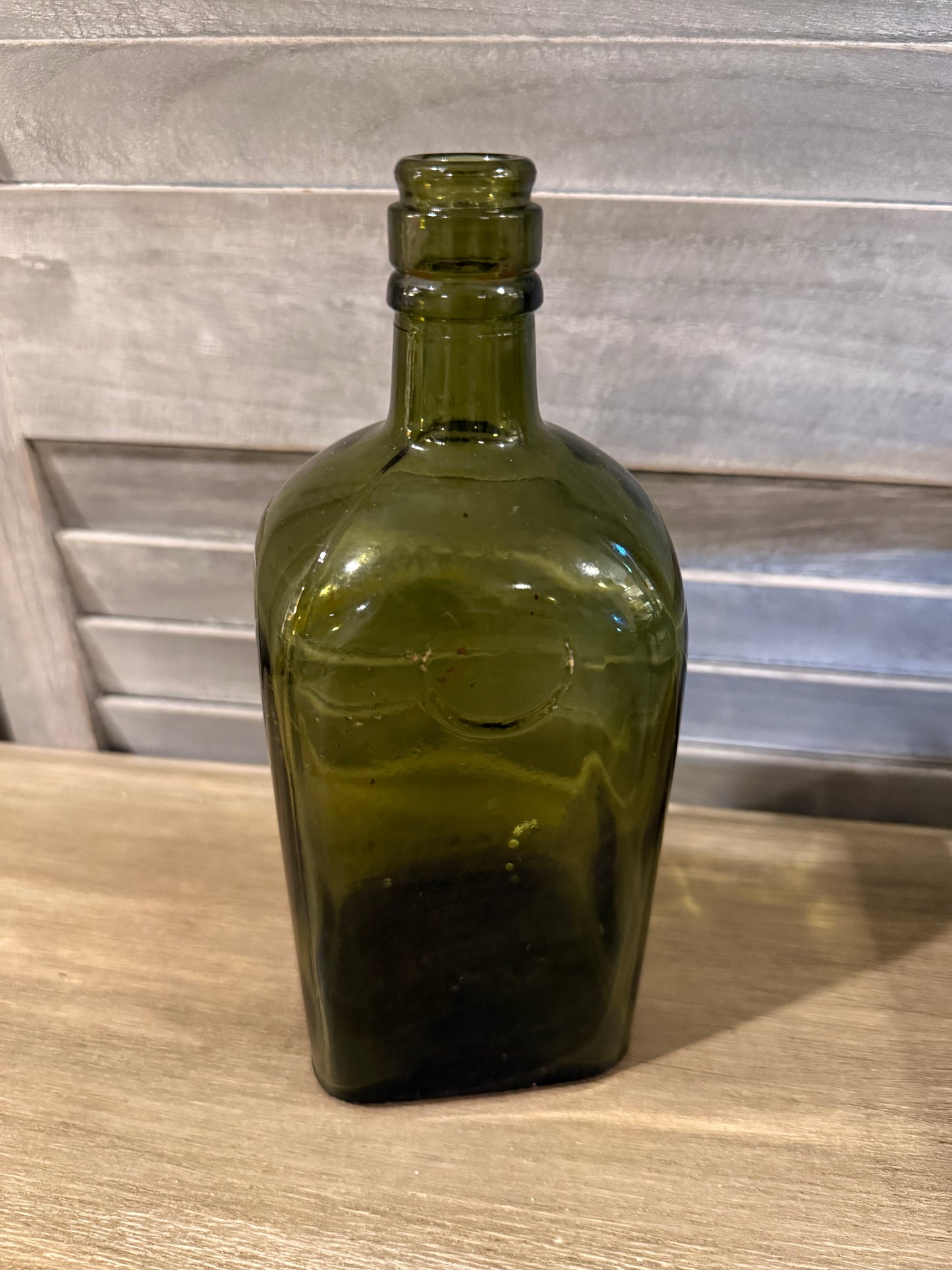 Vintage-Style Olive Green Glass Bottle – Decorative Apothecary Jar