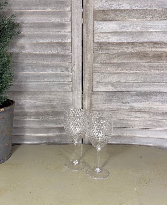 Textured Plastic Wine Glasses – Elegant Stemware for Indoor & Outdoor Use