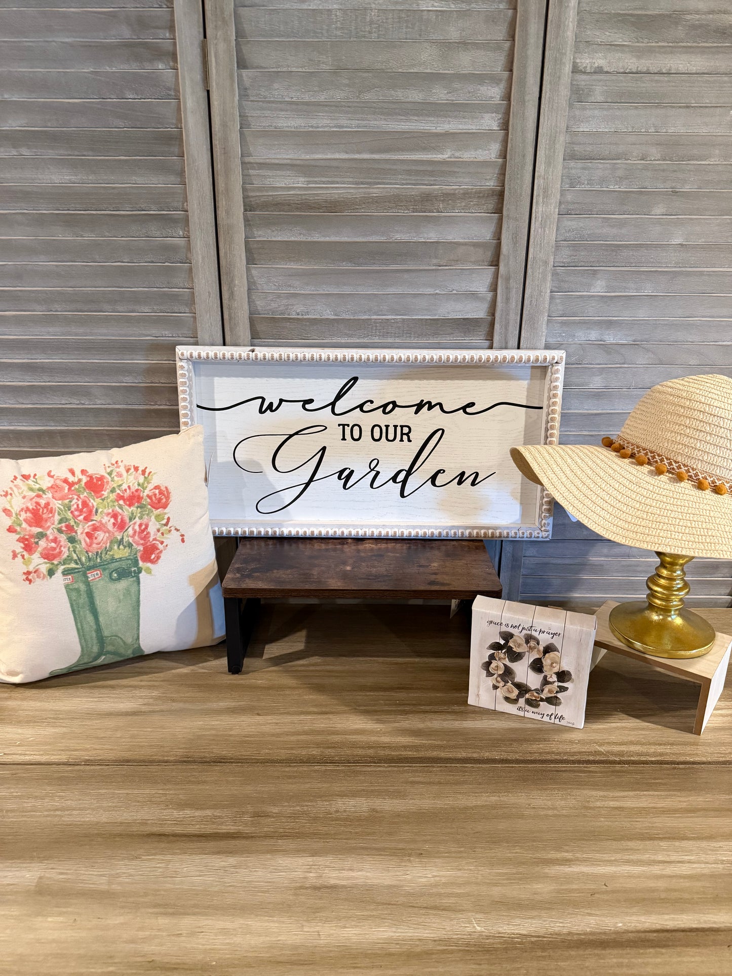 Hunter Boots Floral Pillow – Spring Farmhouse Throw Pillow Cover